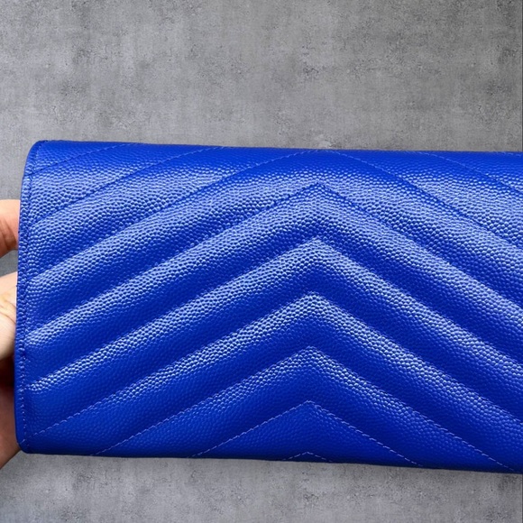 Saint Laurent YSL CASSANDRE MATELASSÉ LG FLAP WALLET IN GRAIN DE POUDRE LEATHER - Picture 3 of 10